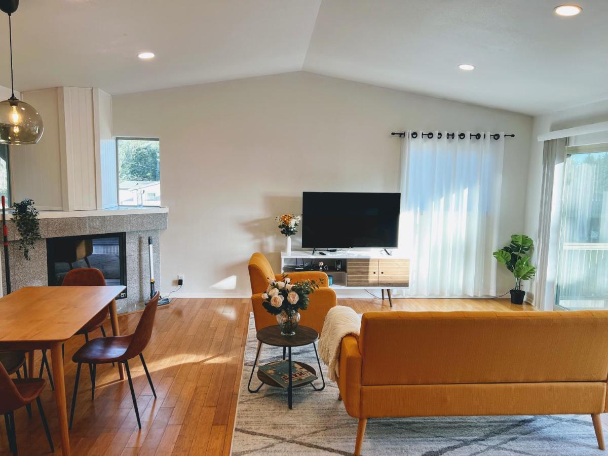 Contemporary House With Ocean View Decks Βίλα Shelter Cove Εξωτερικό φωτογραφία